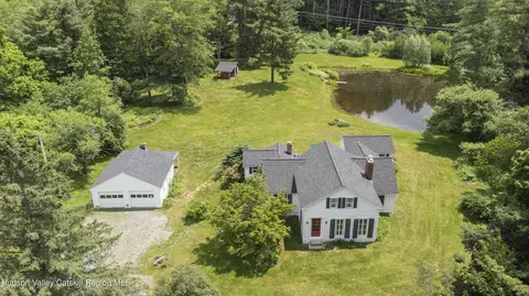 4538 County Road 9, New Lebanon, NY 12125