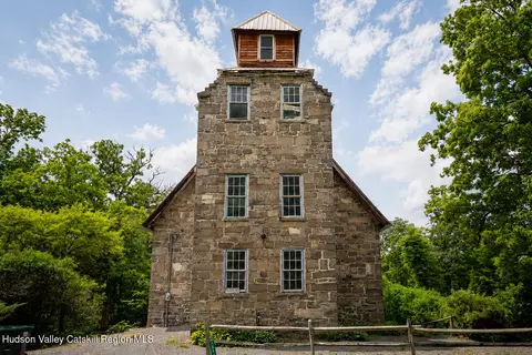 1883 Route 213, Rifton, NY 12471