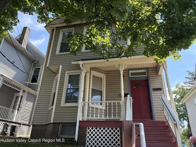 137 N Clinton St, Poughkeepsie, NY 12601
