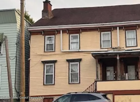 615 State St, Hudson, NY 12534
