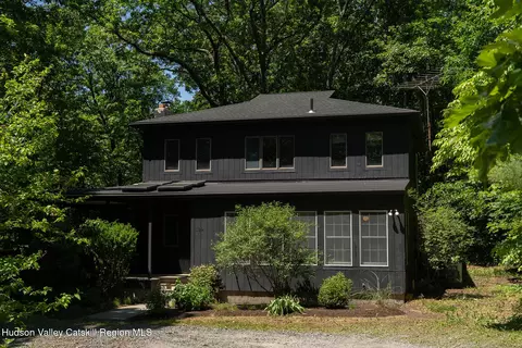 189 Horsenden Rd, New Paltz, NY 12561