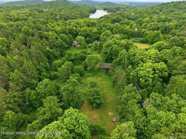 tbd Loughran Ln, Highland, NY 12528