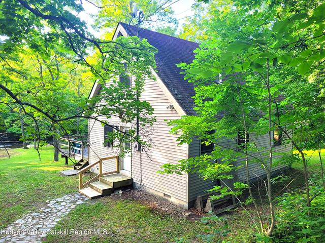 1522 Red Mill Rd, Greenville, NY 12083