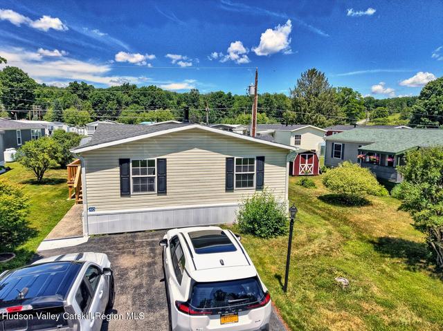 40 Tuscany Meadows Mdws, East Durham, NY 12423