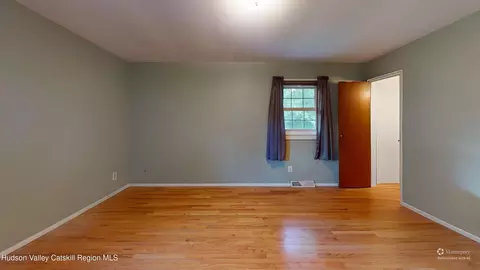 19 Shetland Dr, Delmar, NY 12054 photo 12