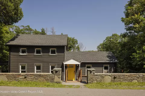 130 Bogart Rd, Palenville, NY 12463