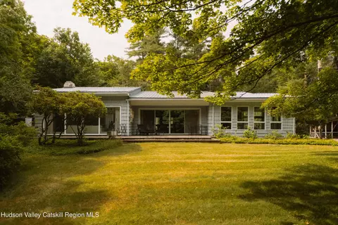 297-299 Ohayo Mountain Rd, Woodstock, NY 12498