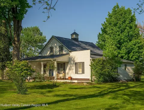 596 County Route 25, Stockport, NY 12173