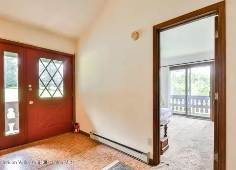 Entry Way - 177 Mill St, Windham, NY 12496 photo 4 of 5