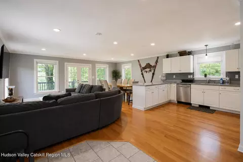 29 Maple Ave, Hunter, NY 12442 photo 7