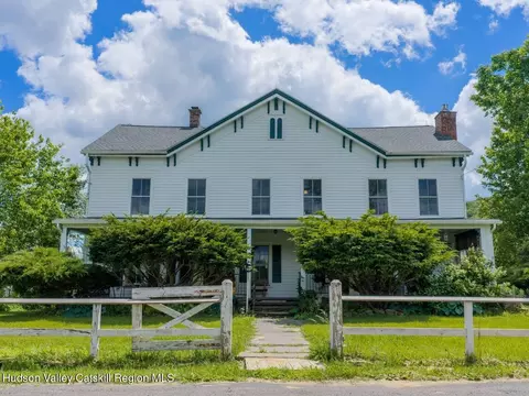 890 Hogg Mountain Rd, Fleischmanns, NY 12430