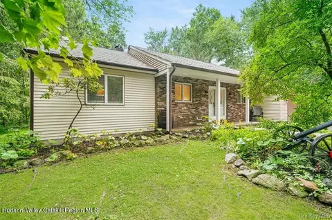 182 Redder Rd, Pine Bush, NY 12566