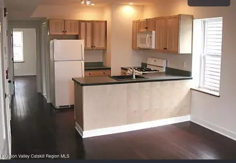 462 Main St, Catskill, NY 12414 photo 6