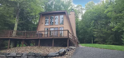 249 Pine Ln, Hunter, NY 12442