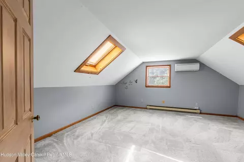 Bedroom - 33 Viewmont Rd, Copake, NY 12516 photo 5 of 6