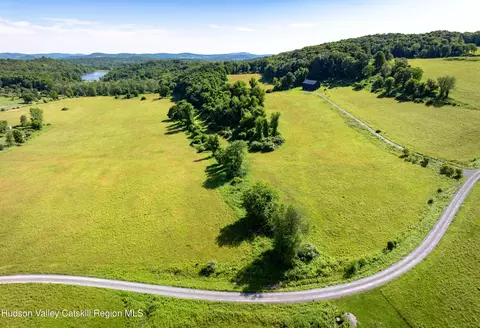 49 A High Meadow Rd #A, Copake, NY 12516