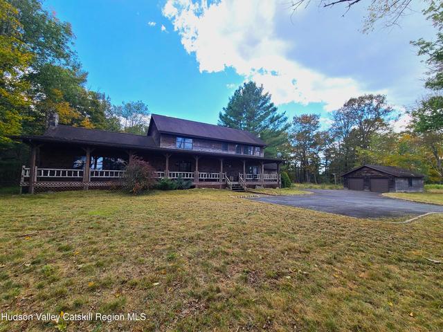 118 Hilltop Rd, Monticello, NY 12701