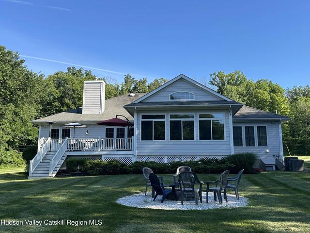 7 Brescia Blvd, Hopewell Junction, NY 12533