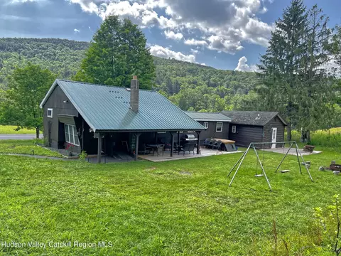 513 County Road 17, Jewett, NY 12444