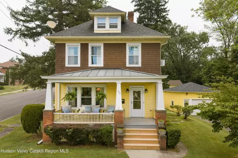 162 Spring St, Catskill, NY 12414