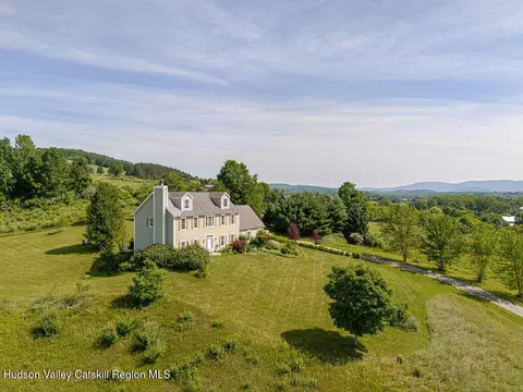 1715 County Road 7, Ancram, NY 12502