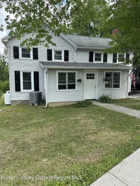 150 Main St, Germantown, NY 12526