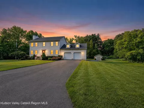 188 Rogers St, Ulster Park, NY 12487