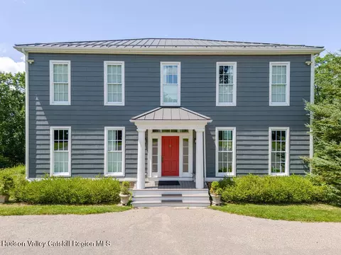 124 Syre Ln, Hillsdale, NY 12529