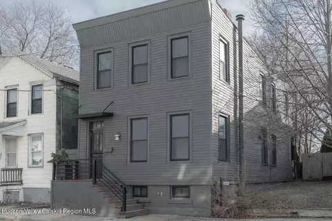 517 State St, Hudson, NY 12534