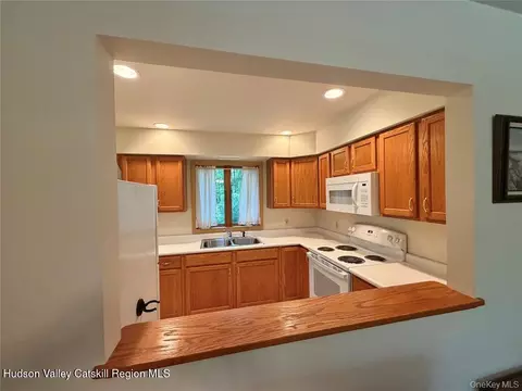 Kitchen - 468 Decker Rd, Wallkill, NY 12589 photo 2 of 2