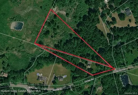 View/Area - 468 Decker Rd, Wallkill, NY 12589 photo 3 of 3