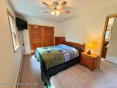 Bedroom - 468 Decker Rd, Wallkill, NY 12589 photo 3 of 4