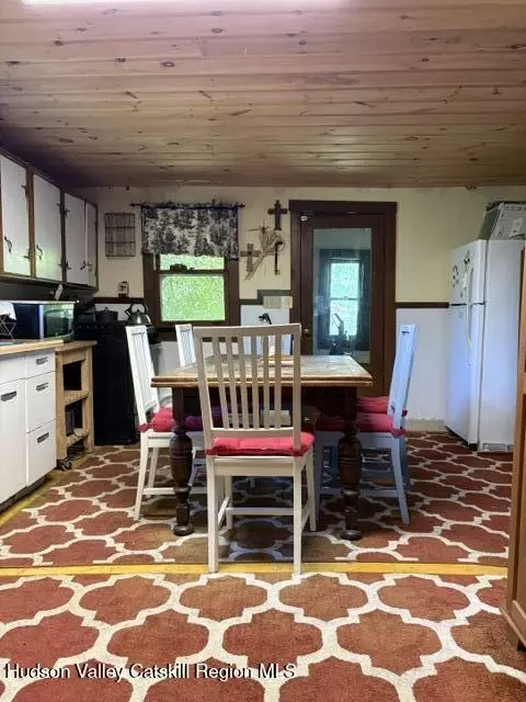 Dining - 6 Rose St, Niverville, NY 12130 photo 1 of 1