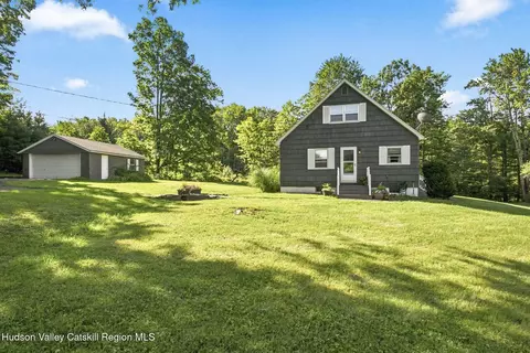 8 Longyear Rd, Shokan, NY 12481