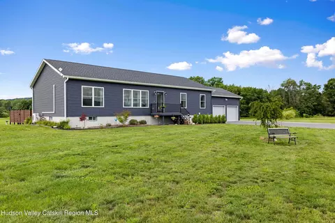 Exterior - 95 Roeliff Mdws, Copake, NY 12516 photo 1 of 5