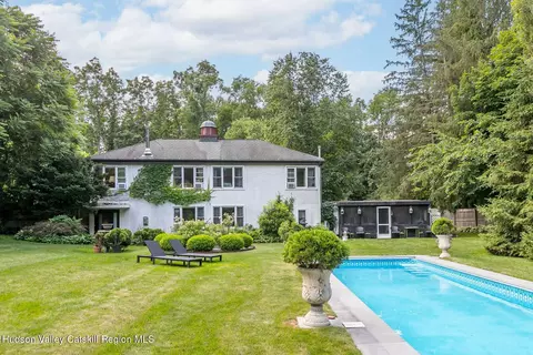 117 County Route 26a, Stuyvesant, NY 12173