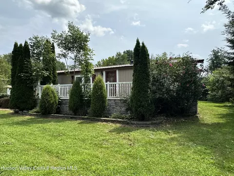 1505 Us 20, New Lebanon, NY 12125