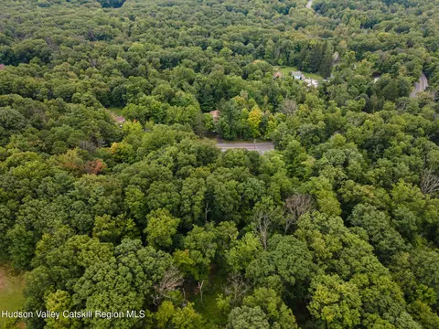 View/Area - 2 Stein Rd, Pine Bush, NY 12566 photo 5 of 13