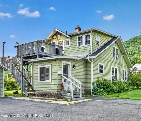 7375 New York 28, Shandaken, NY 12480
