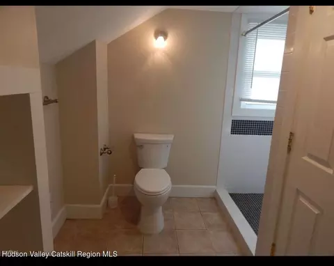 Bath - 69 Cedar Ave, Poughkeepsie, NY 12603 photo 4 of 5