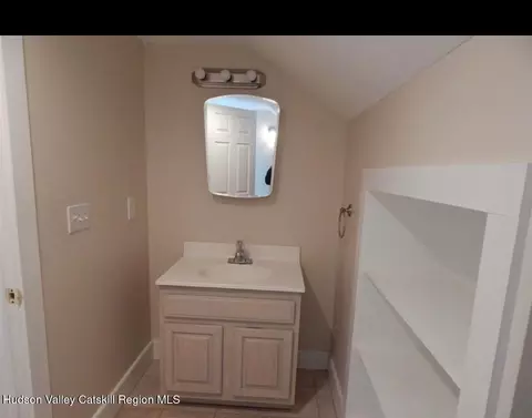 Bath - 69 Cedar Ave, Poughkeepsie, NY 12603 photo 3 of 5