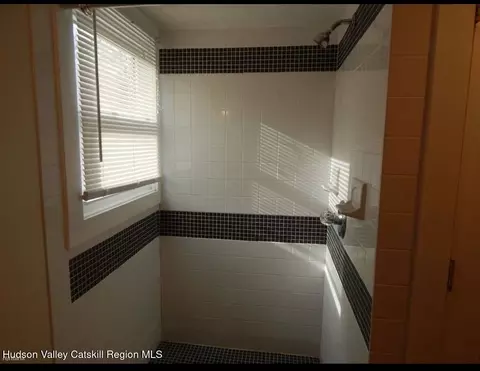 Bath - 69 Cedar Ave, Poughkeepsie, NY 12603 photo 5 of 5