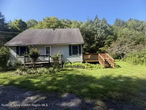 209 Townsend Hollow Rd, Pine Hill, NY 12465