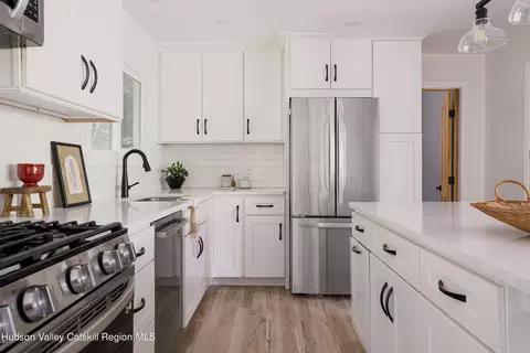 Kitchen - 6 Clearview Rd, Hunter, NY 12442 photo 2 of 5