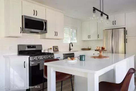 Kitchen - 6 Clearview Rd, Hunter, NY 12442 photo 4 of 5
