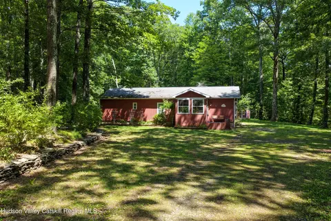 Exterior - 61 Sullivan Mountain Rd, Catskill, NY 12414 photo 10 of 10