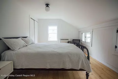 Bedroom - 40 Broad St, Kinderhook, NY 12106 photo 1 of 8