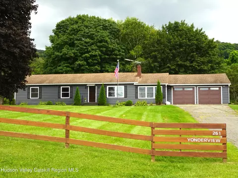 261 Yonderview Rd, Hillsdale, NY 12529