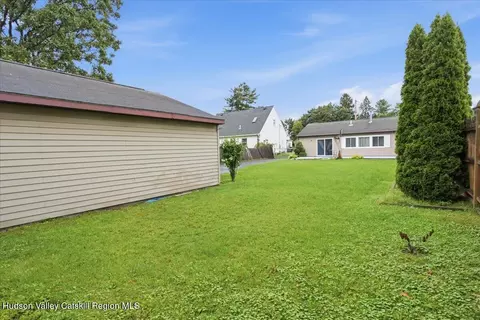 Exterior - 7 Stevenson St, Schenectady, NY 12308 photo 2 of 2