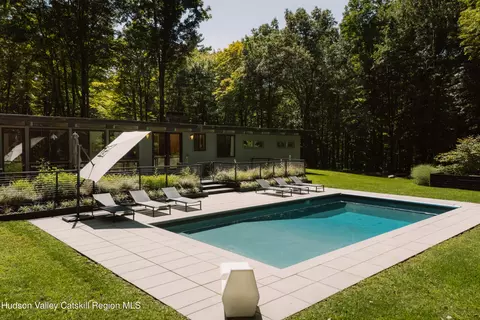 191 Ridge Rd, Shokan, NY 12481